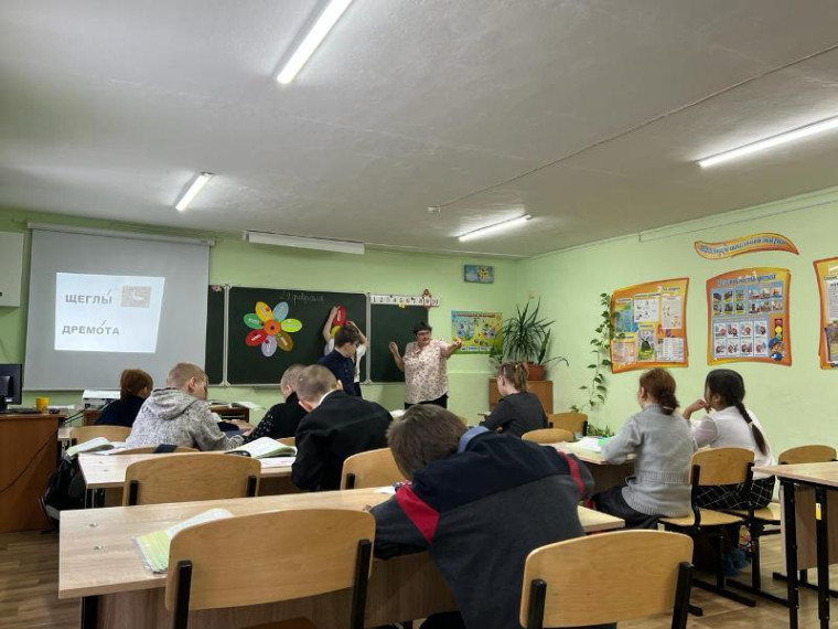 Открытый урок чтения по произведениям В. Бирюкова "Весенняя песня" и Е. Благининой "Бабушка-забота".